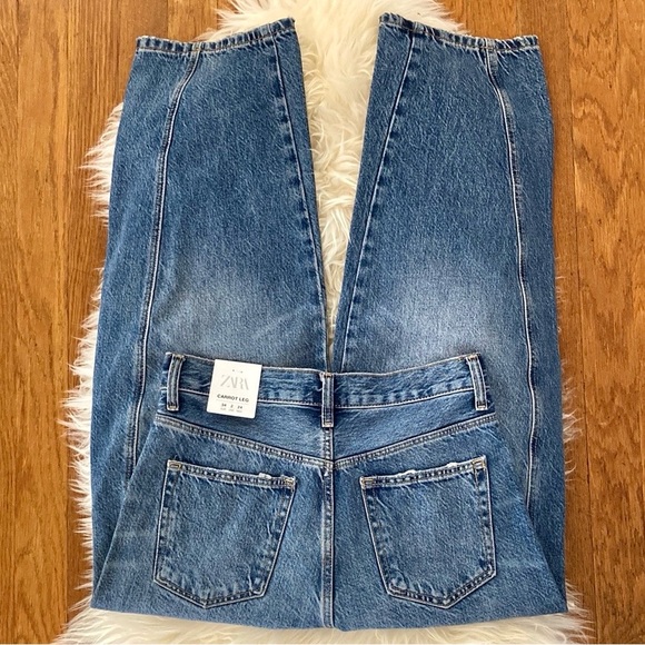 Zara High-Waist Carrot Leg Cropped Jeans - Picture 5 of 14